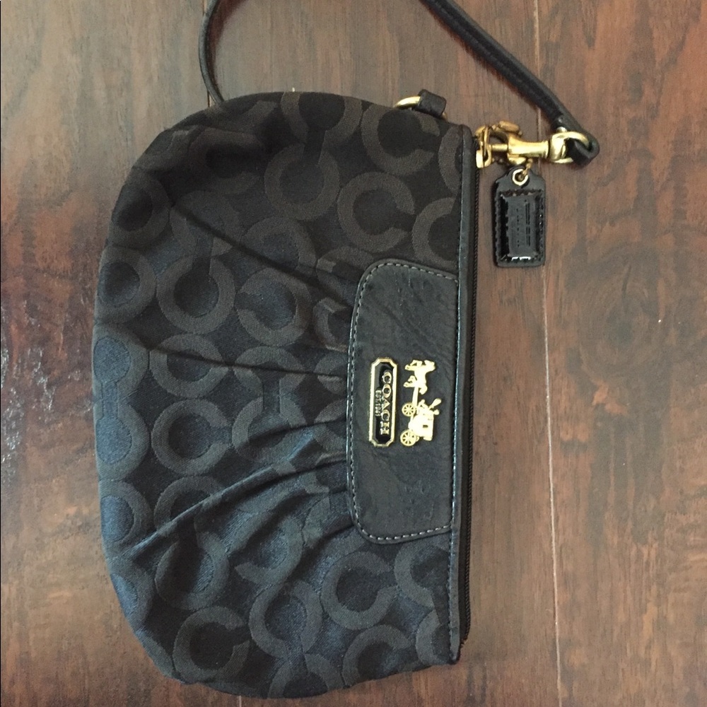 Clothes, shoes and handbags